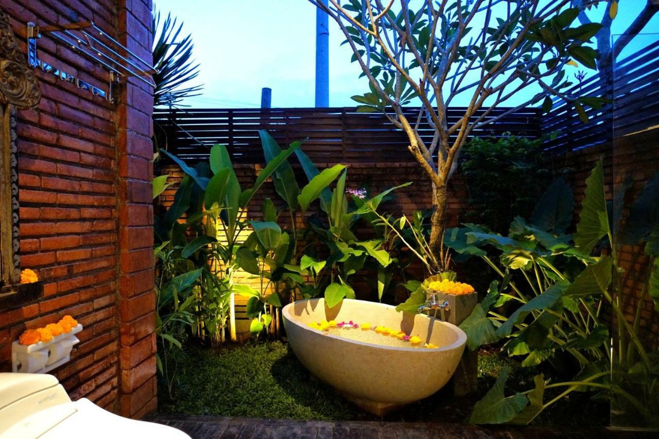 Delodtunduh Villa 2 Ubud Exteriör bild